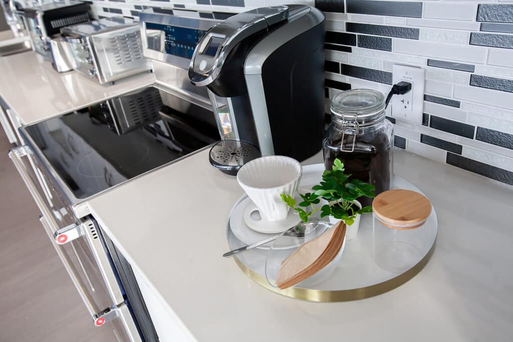 SS036-1024×683 custom commercial kitchenette
