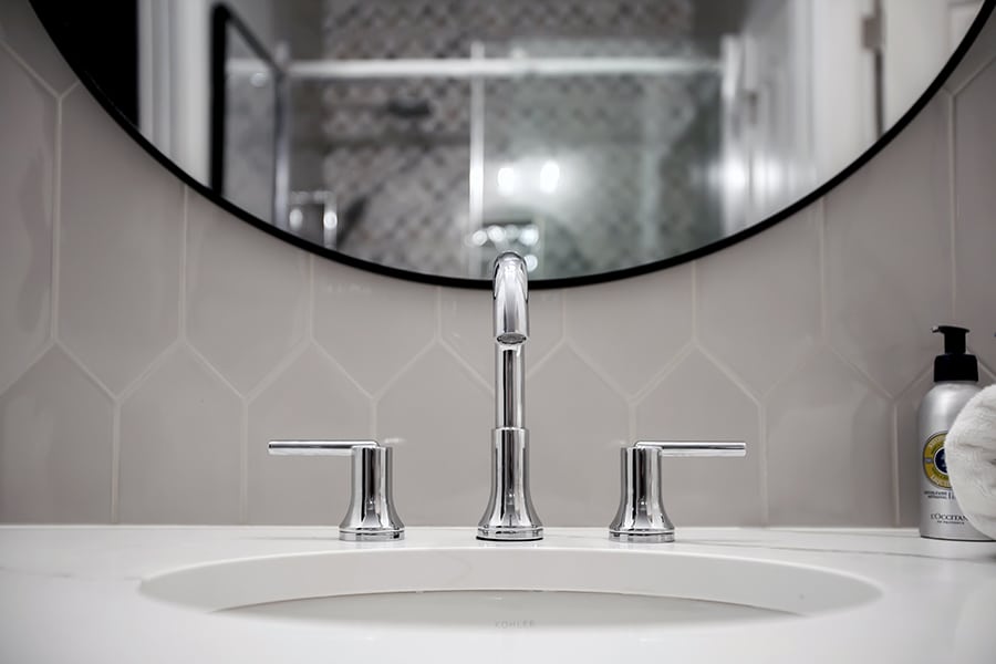 quartz countertop undermount sink bathroom vanity round sink